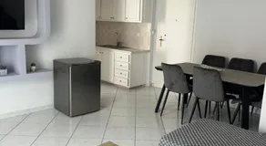 Minimal Stay House - Image 2