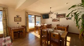 Hotel L'Artisin - Image 2