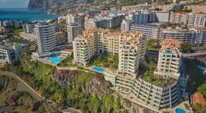Oceanside Terrace Apartment by Holiday Rental Madeira - Image 4