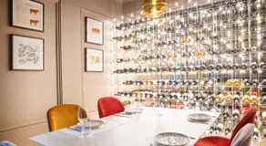 Eclat Boutique Hotel - Image 2