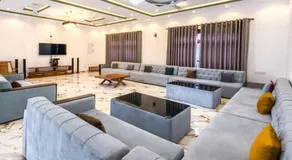 Omar Villa - Image 5