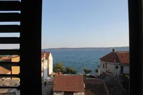 Seaview apartment - Image 1