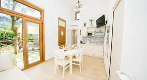 Lemons & Sun Apartment - Image 2