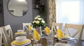 The Flintshire - North Wales - Sleeps Up To 9 - Image 3