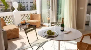 Valencia Apartamentos Goya - Image 5