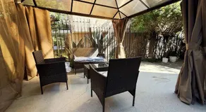 Walk To Dodgers Games 2BR Free Parking Private Yard - Image 4