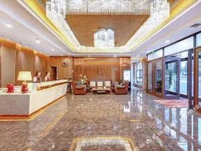 Five Leaf Clover Boutique Hotel (Harbin Haxi Wanda Plaza) - Image 3