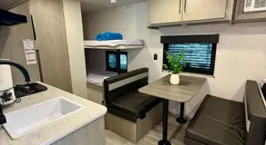 Hogar sobre ruedas - Image 2