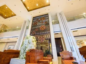 Junan Gloria Plaza Hotel - Image 4