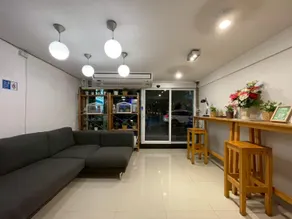 Napaville Huai Khwang Hostel - Image 3