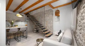 Exquisites Apartment im Herzen von Porec mit Meerblick, nur 150 Meter zum Strand - Image 3