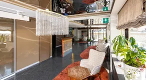Hotel Art - Image 3