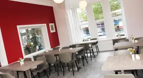 Gidea Park Hotel - Image 4