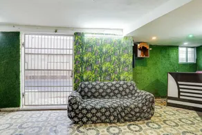 Hotel O City Hotel & Lodge - Image 2