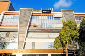 Hotel O Royal King - Image 3