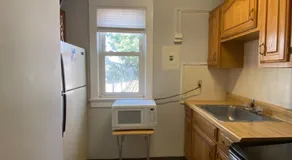 Cozy 1 bedroom apartment - Image 4