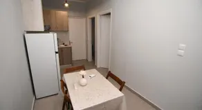 Rose Garden Apartments - Image 4