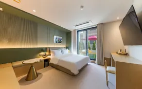 Hotel Aria - Image 2