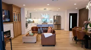 Talbert Oasis - Modern Luxury Huntington Beach Retreat - Image 3