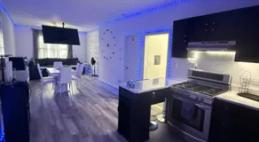 EWRBNB Apartment 3, 5 beds 1 bath open concept entire apartment near EWR and NYC - Image 3