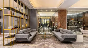 Crystal Palace Hotel - Image 2