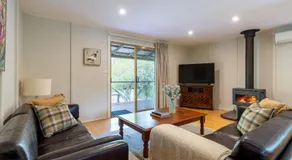 River Bend Retreat, - Image 2