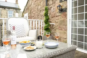 Northern Hideaways Grace Cottage, Seahouses - Image 4