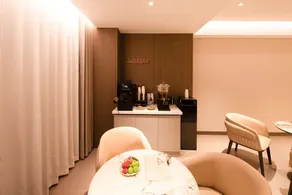 Heji Hotel - Image 3