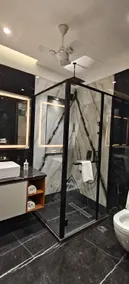 Harmony Suites South Delhi GK2 with lift 3 BHK Private Apartment - Image 2