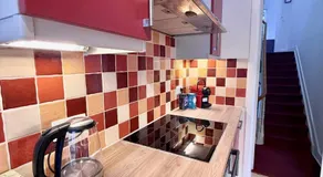 Schuman Square Residence - Image 5