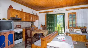 Polina House Maries - Image 5