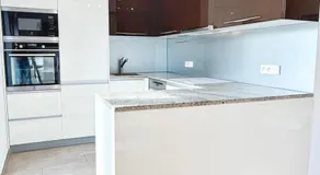 Modern house with heated pool, 20 minutes from the center of Prague - Image 4
