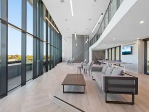 Stunning 1-Bed with City Views and Amenities - Image 3