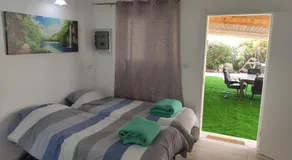 גני התניא - Image 5