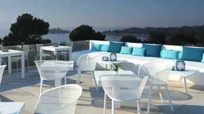 Hotel Seasun Far - Image 2