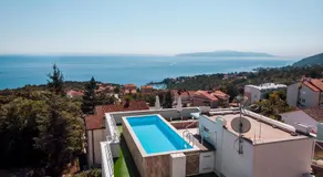 Apartment Stella - heated rooftop swimming pool - Image 5