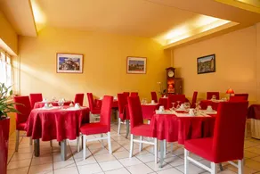 The Originals Boutique, Hôtel Clos Sainte Marie, Nevers - Image 5