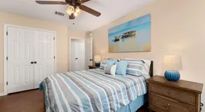 Bright & spacious 3 bedroom home Amazing location - Image 2