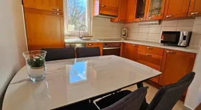 Apartment Rose - Image 5