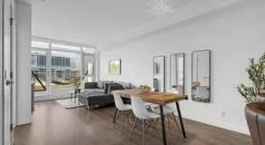 Luxury Waterfront Suite with City Views and AC - Image 3