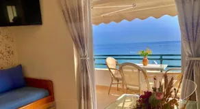 Corfu Glyfada Beachfront Apartment 2 - Image 3