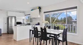 Justice Beach house Cowes - Image 3