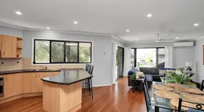 Unit 2 of 6 Indigo Avenue Rainbow Beach - Image 3