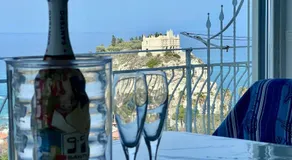 Bella Tropea Suite - Image 4