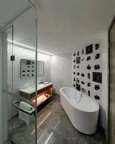 Baili Hotel - Image 2