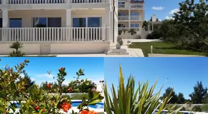 Villa Bachelor Apartments - Image 5