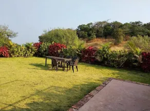Akhade's Valley Villa - Image 5