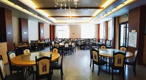 GreenTree Inn Ganzi Daochengzhou Scenic Area - Image 4