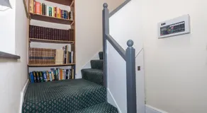 Hotel 119 - Image 5