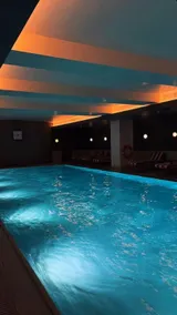 Phụng Thuỷ Hotel & Spa - Image 5